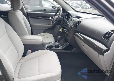 2013 Kia Sorento Lx z USA, uszkodzony, nr VIN 5XYKT3A62DG419245